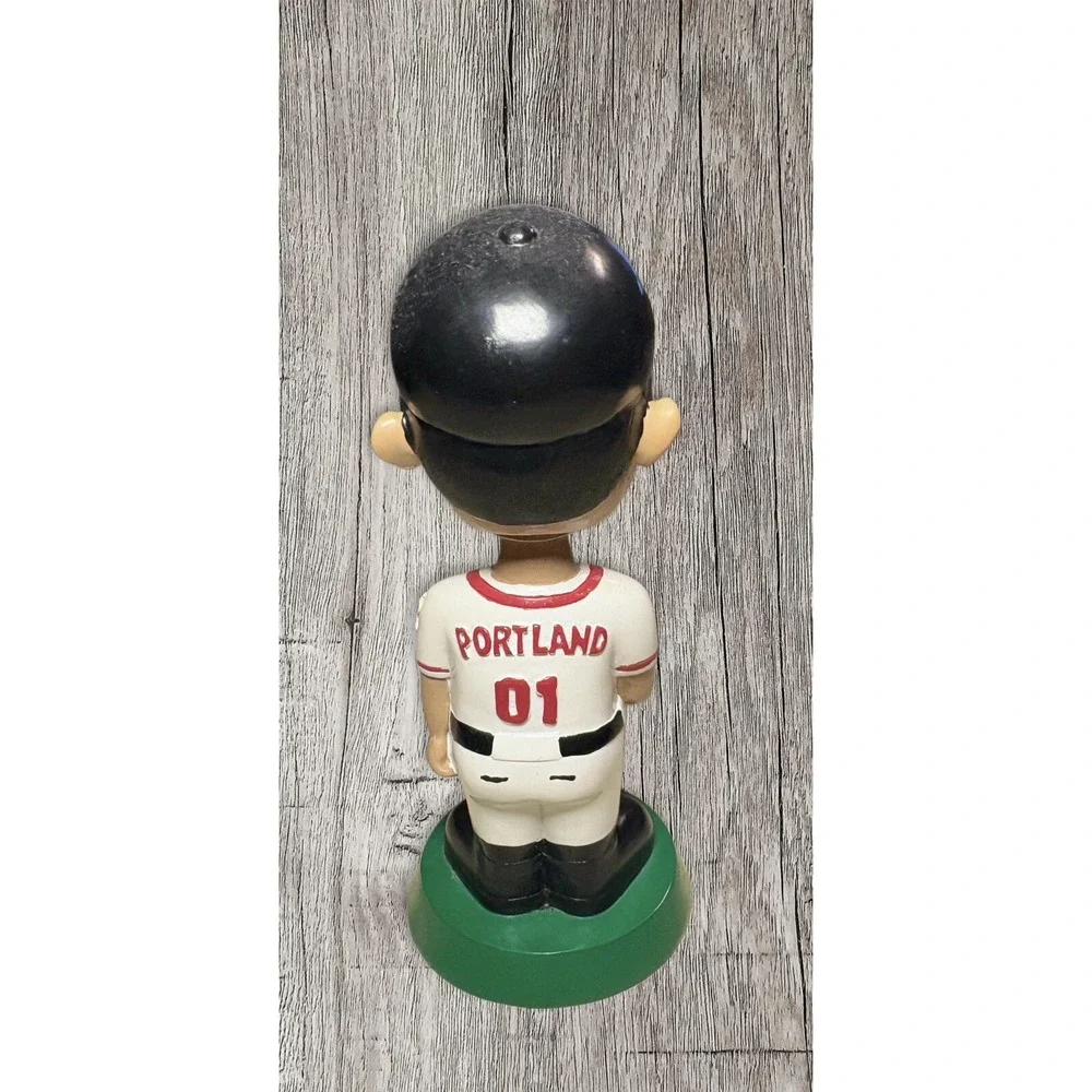 2001 Portland Beavers RARE Baseball Bobble Head PGE Park Pacific Coast League